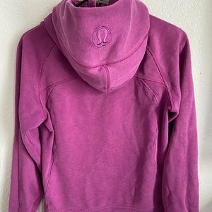 Lululemon sweatshirt
